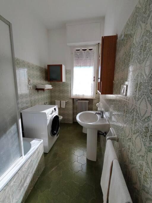 페자로 Casa Di Baia 아파트 외부 사진